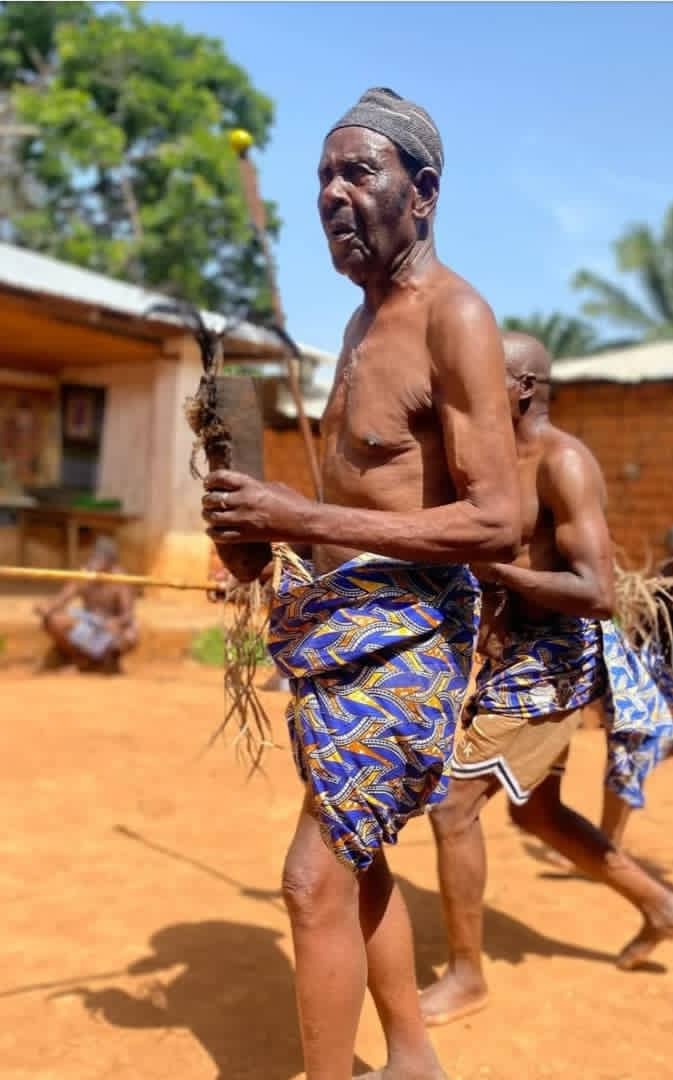 SENIOR NGANG SAMBAWIR MBIAME